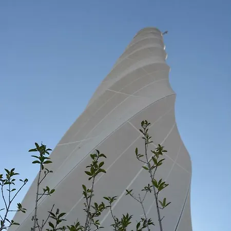 No. 121 * 로뜨바일